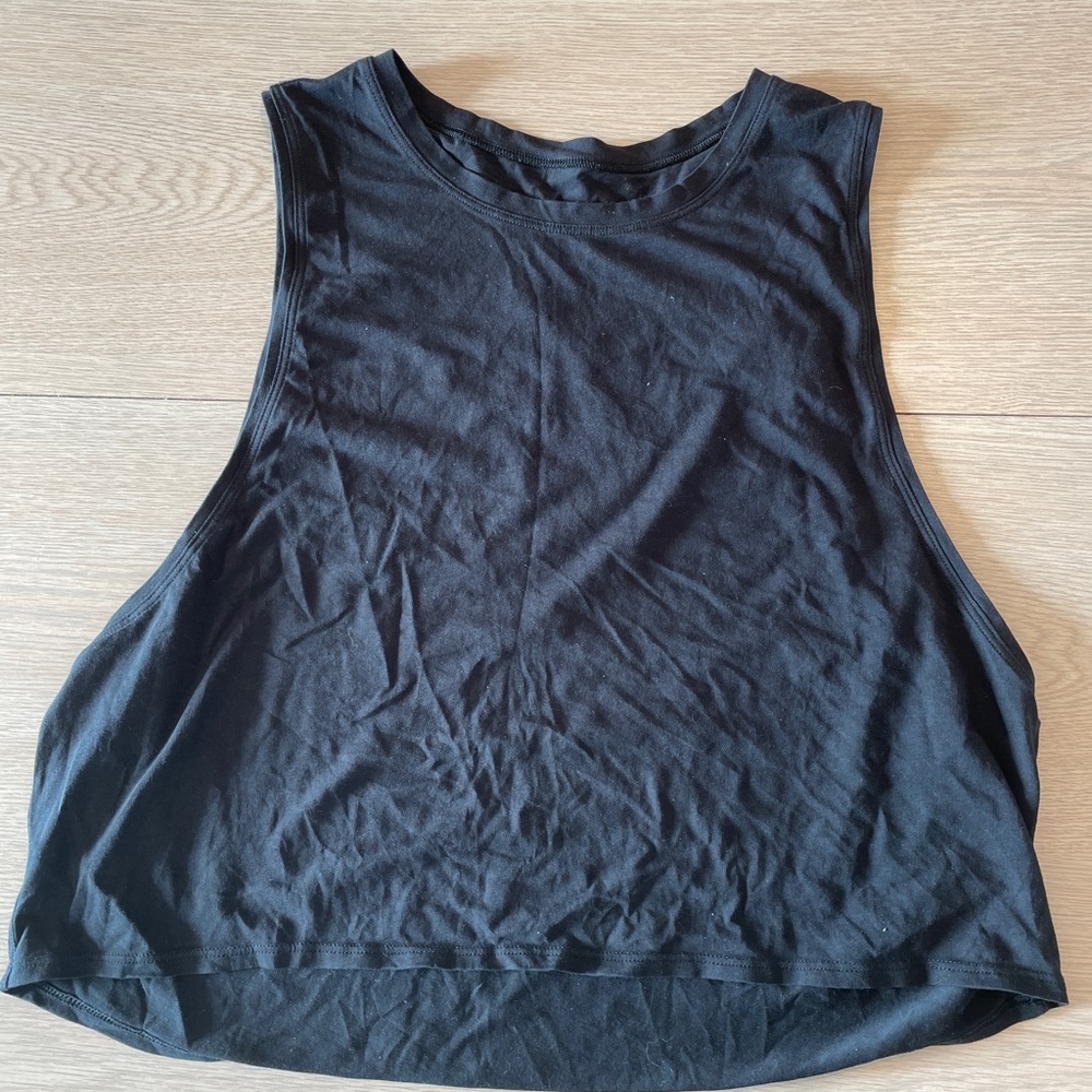 Lululemon tank top